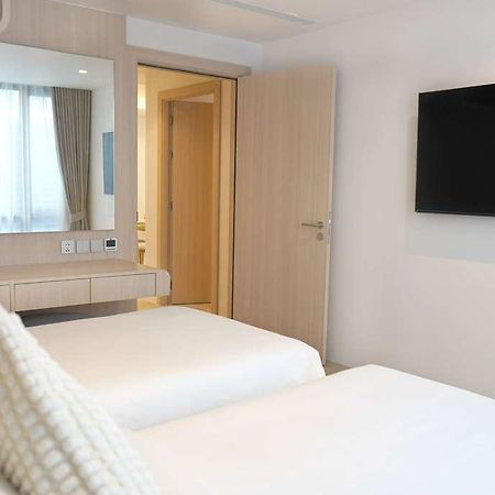 Wyndham Garden Naithon Phuket Hotel Room photo